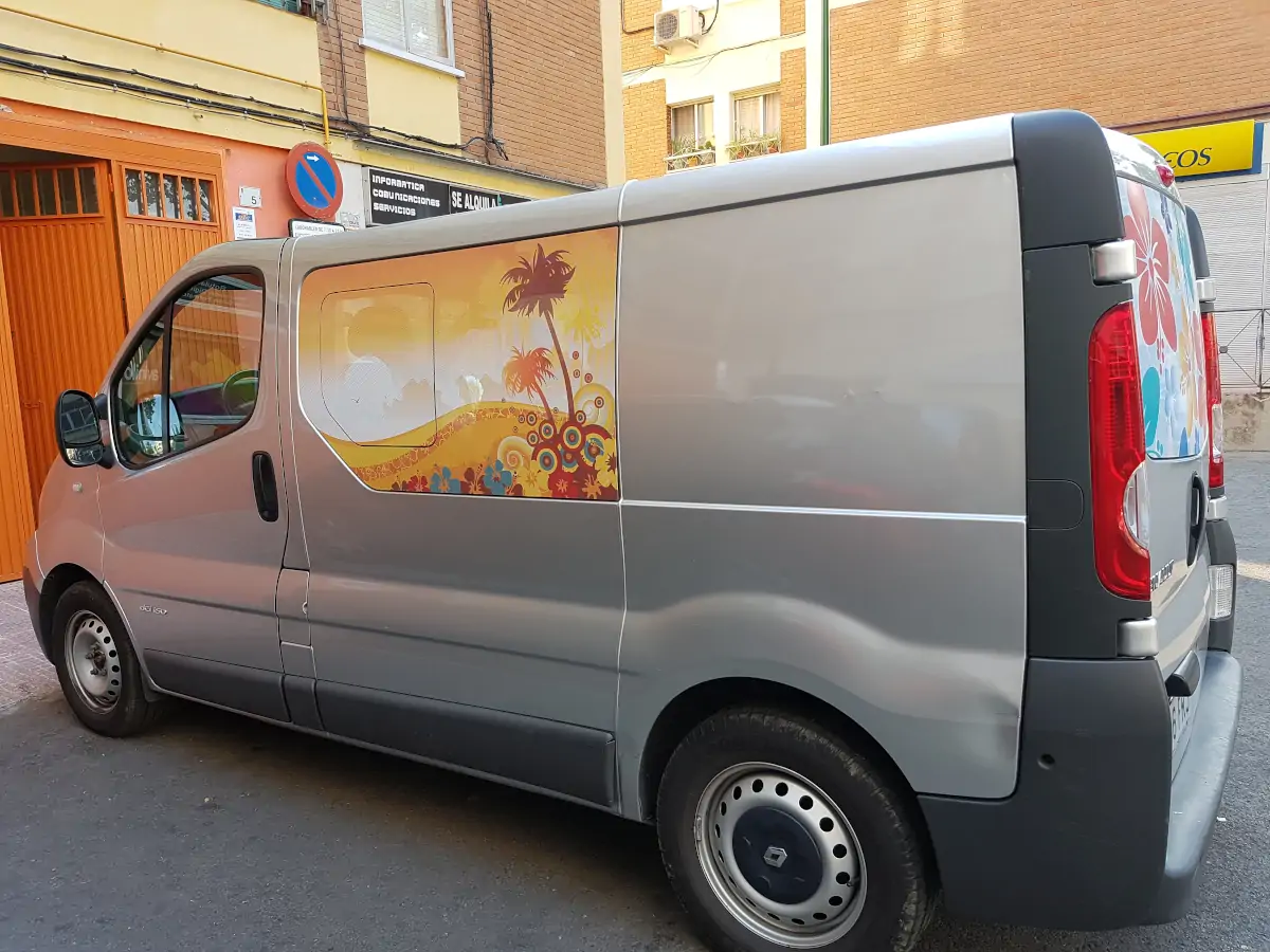 Vinilos adhesivos para vehículos de corte o laminados en Alcobendas (Madrid)